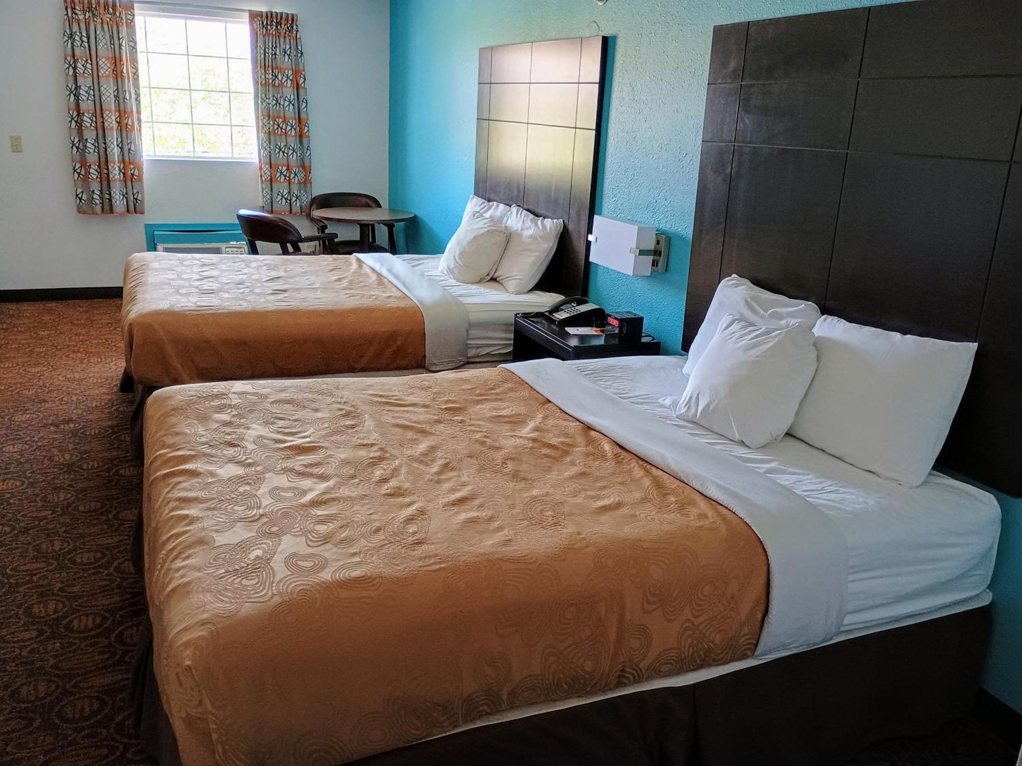 Howard Johnson By Wyndham Branson Theatre District Екстериор снимка