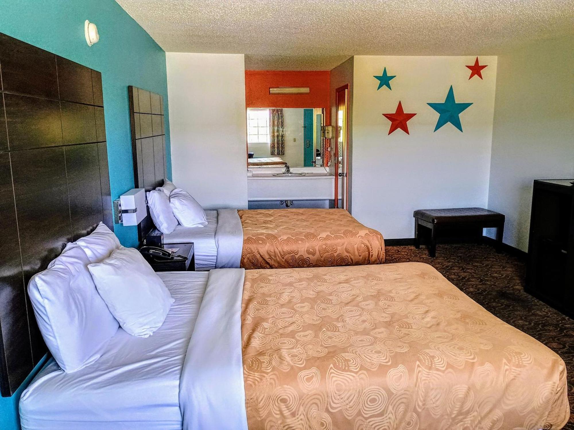 Howard Johnson By Wyndham Branson Theatre District Екстериор снимка