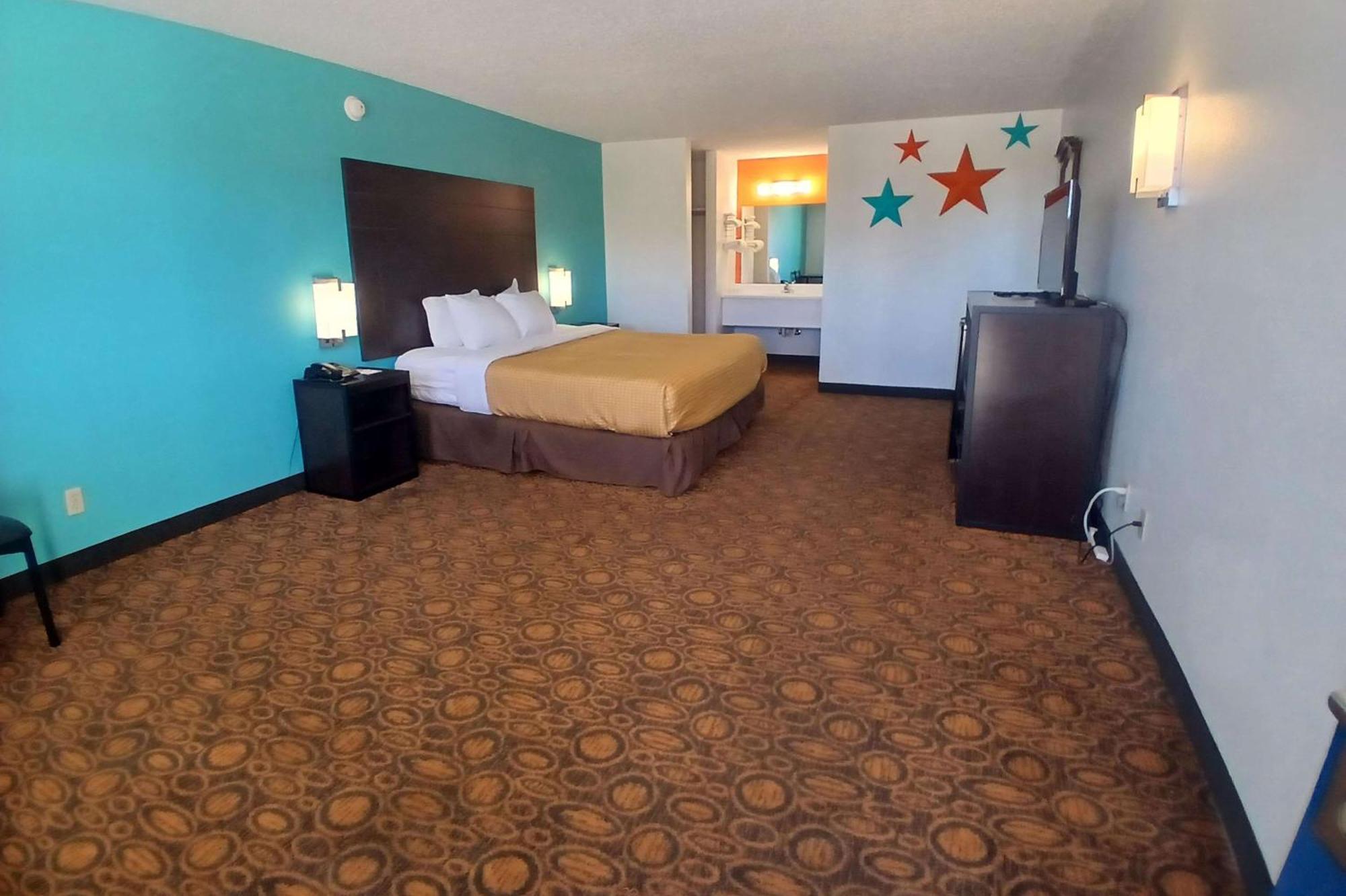 Howard Johnson By Wyndham Branson Theatre District Екстериор снимка