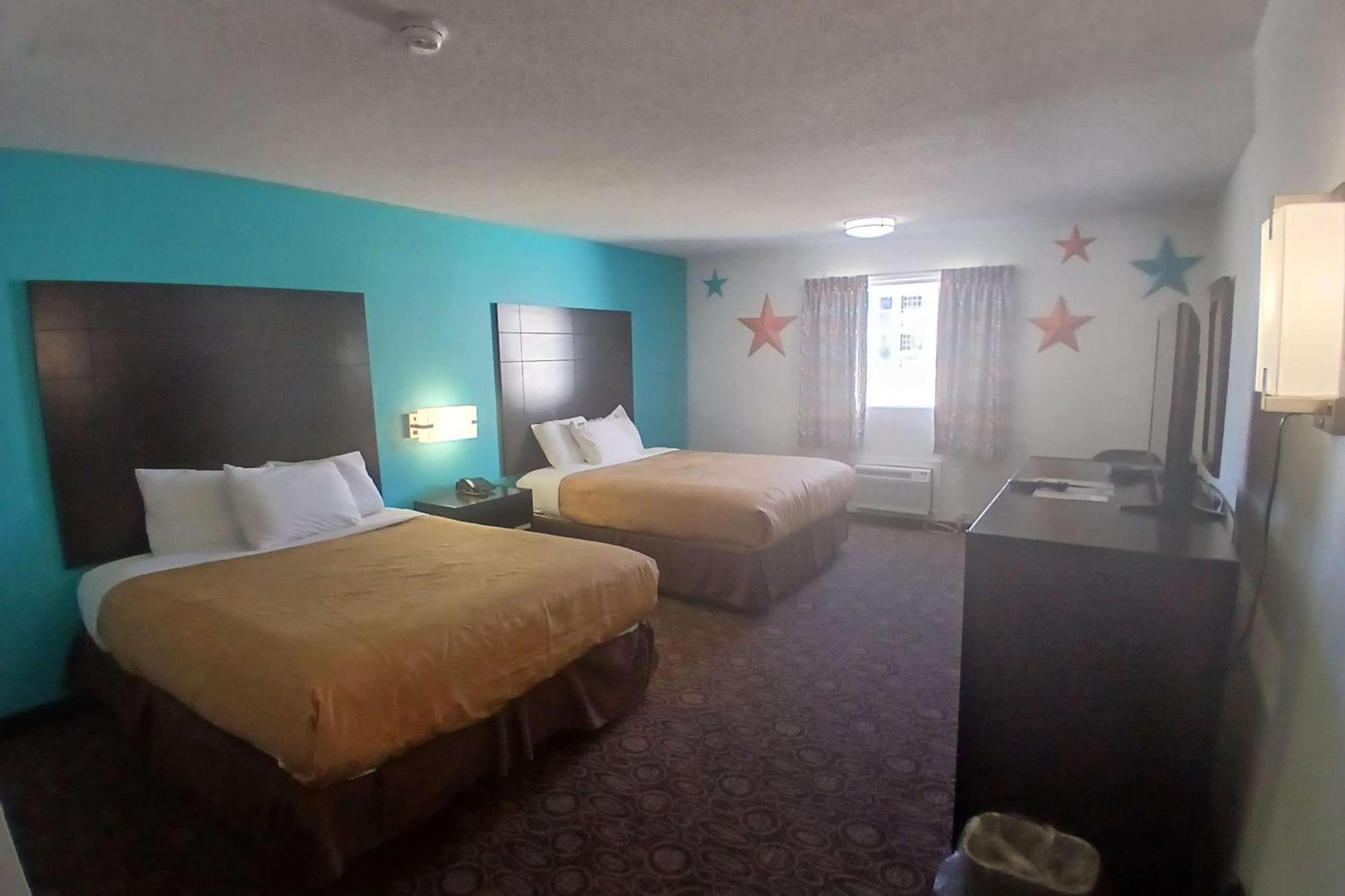 Howard Johnson By Wyndham Branson Theatre District Екстериор снимка