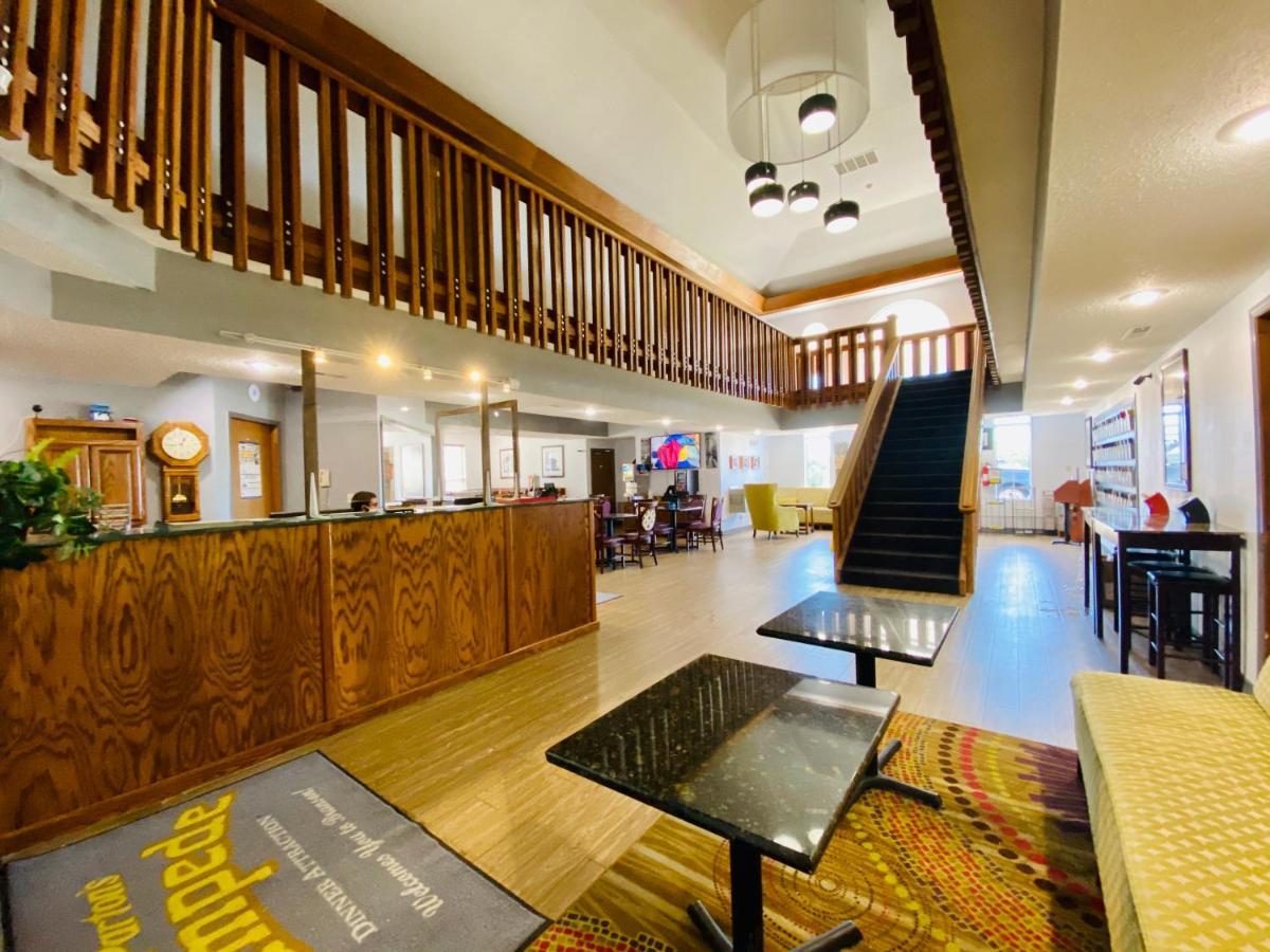 Howard Johnson By Wyndham Branson Theatre District Екстериор снимка