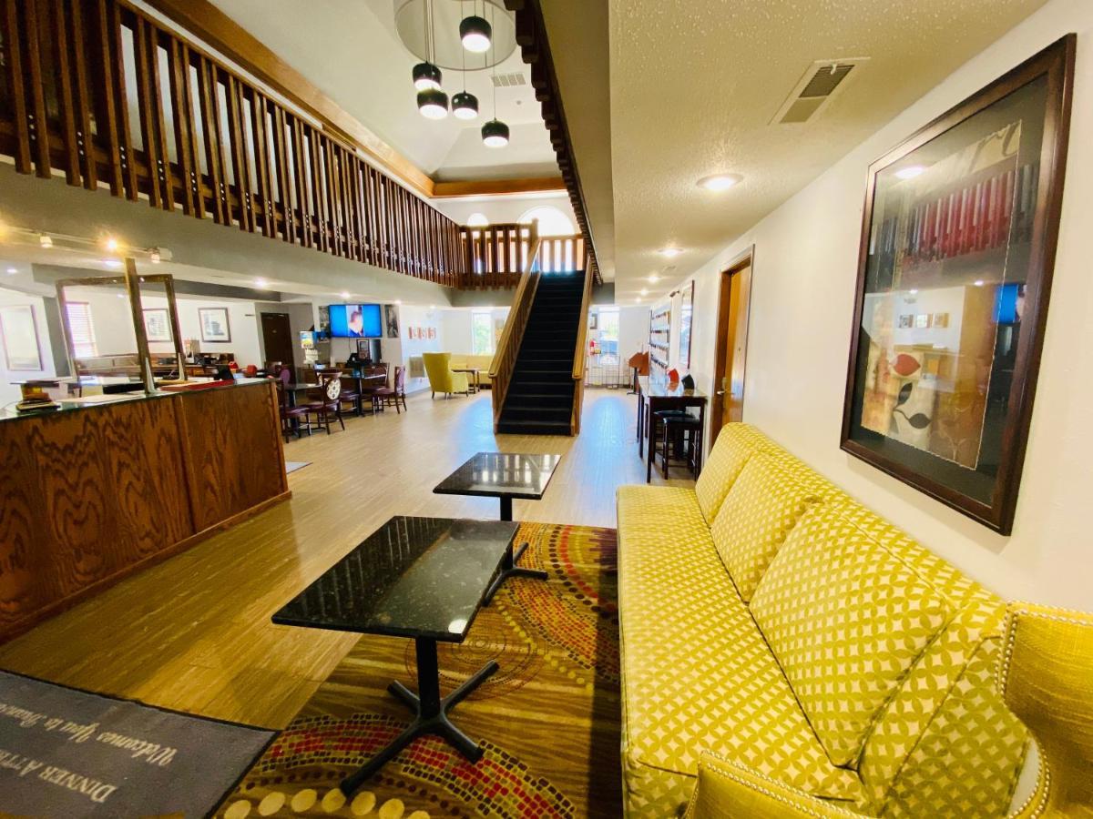Howard Johnson By Wyndham Branson Theatre District Екстериор снимка